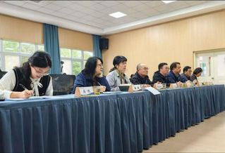 园校共建聚合力，对话研讨共成长...